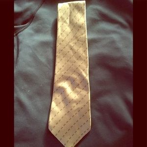 DKNY tie